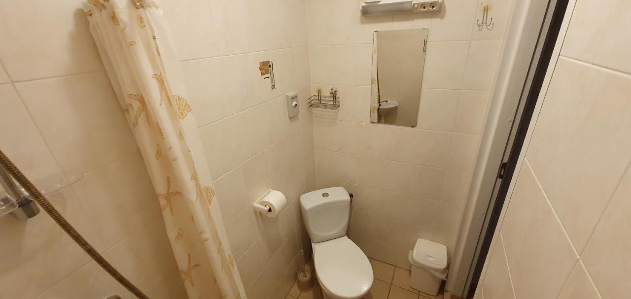 Kure Guesthouse Rahinge エクステリア 写真