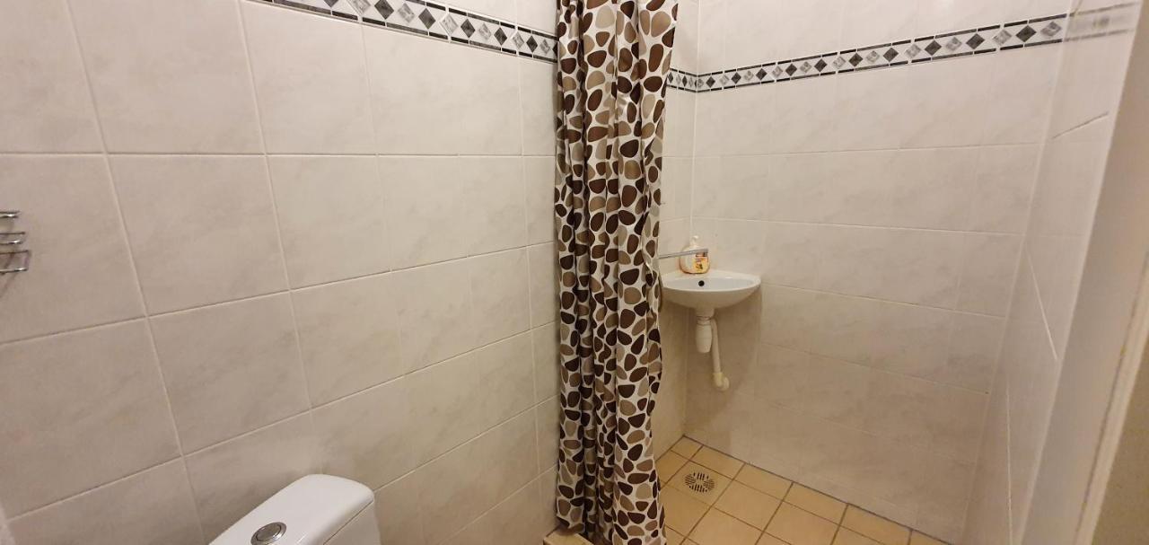 Kure Guesthouse Rahinge エクステリア 写真