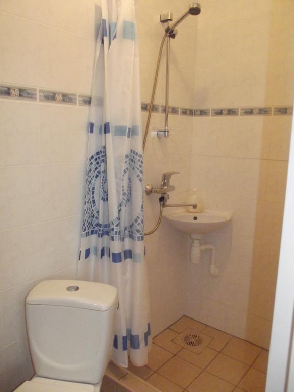 Kure Guesthouse Rahinge 部屋 写真